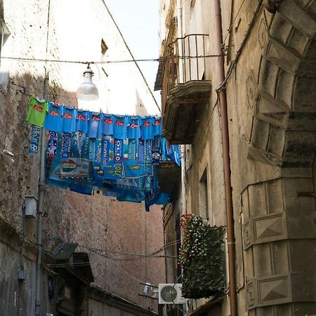 Domus Sanfelice Suite Napoli Bagian luar foto